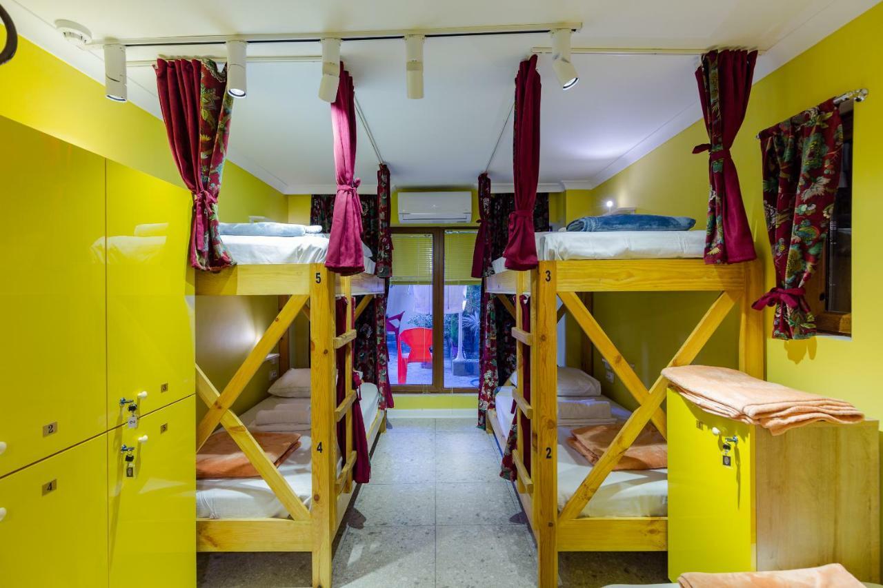 Batumi Surf Hostel Eksteriør billede