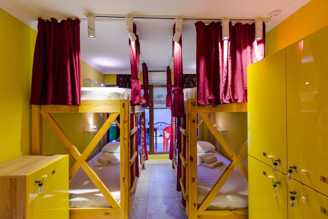 Batumi Surf Hostel Eksteriør billede