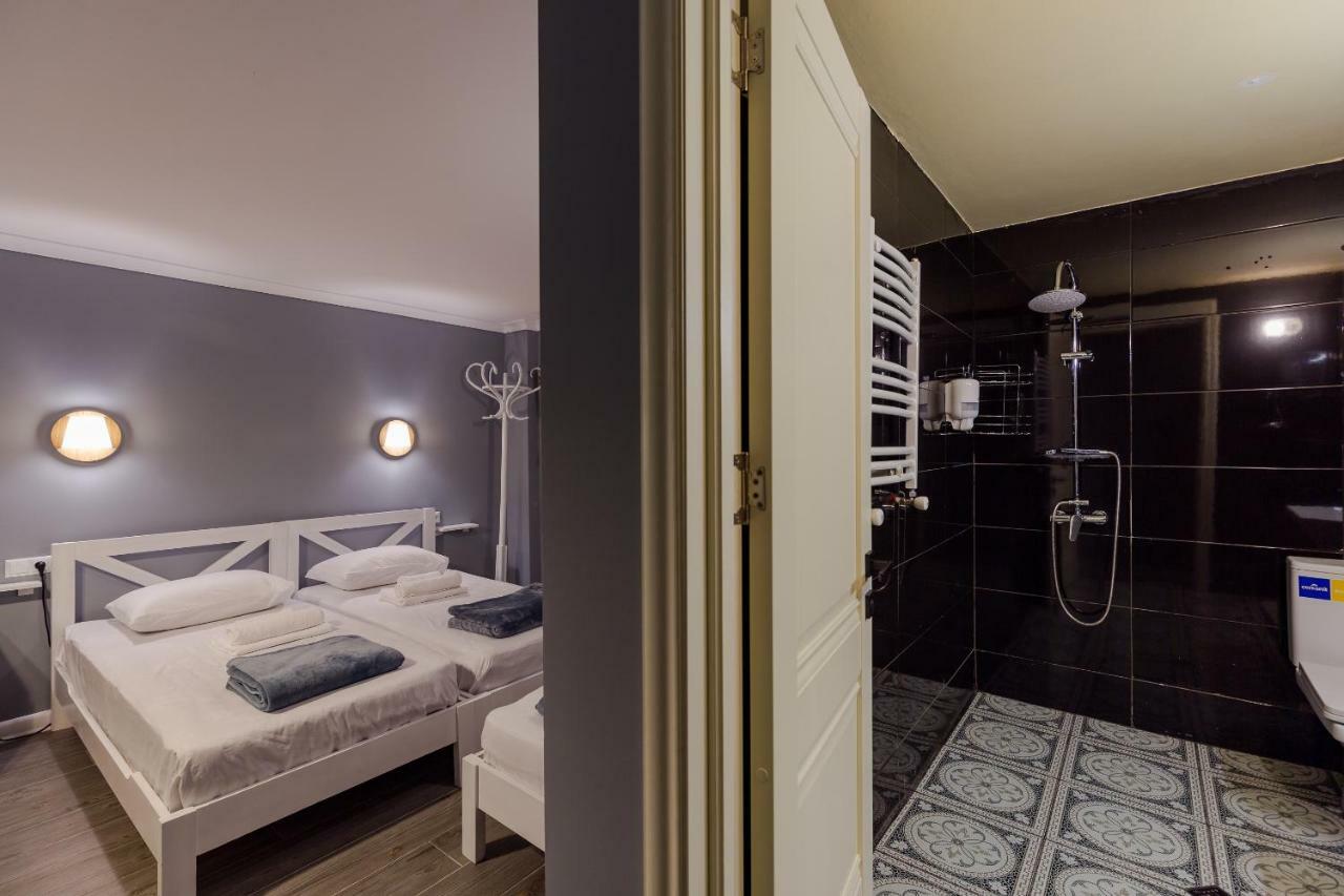 Batumi Surf Hostel Eksteriør billede